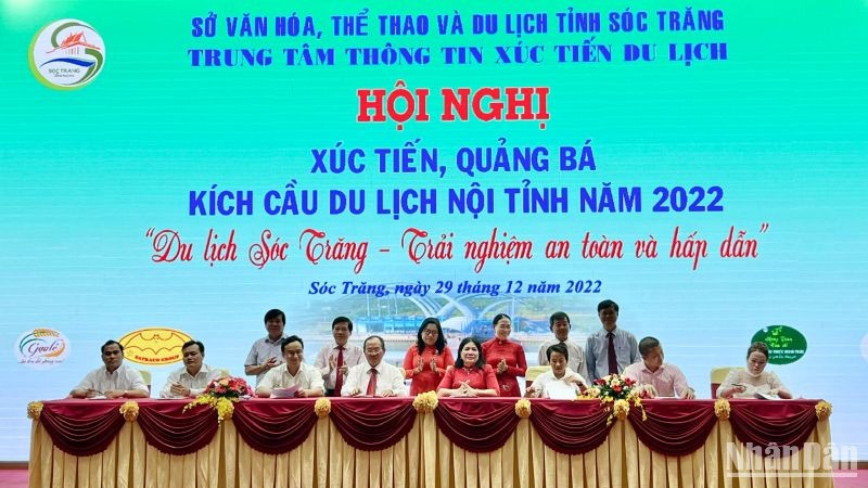 Lãnh đạo Viện Nghiên cứu Chiến lược tham dự và có bài phát biểu tại Hội nghị xúc tiến du lịch tỉnh Sóc Trăng năm 2022